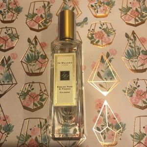 Jo Malone English pear and freesia